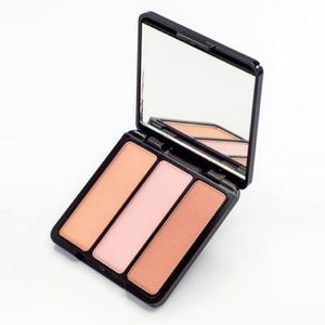 Eve Pearl Blush Trio ⭐️